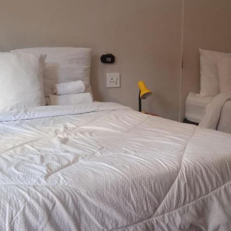 Kaste Guesthouse Tzaneen Extérieur photo
